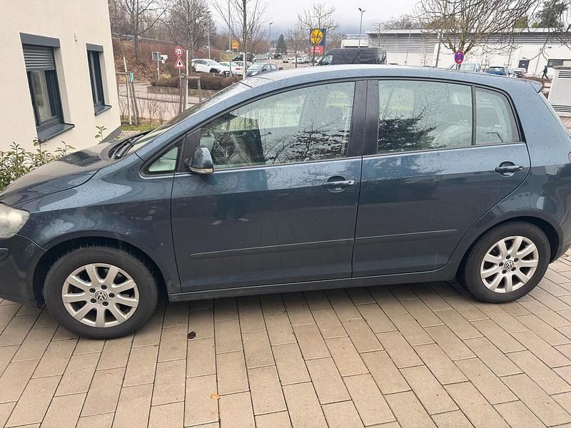 Gebraucht VW Golf IV 105 PS (77 kW) 2005 Blau Kleinwagen