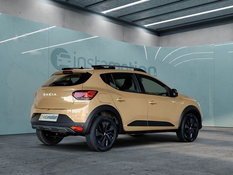 Gebraucht Dacia Sandero Expression 91 PS (66 kW) 2024 Beige Kleinwagen