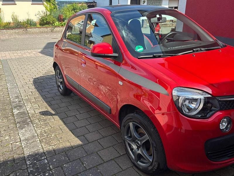 Gebraucht Renault Twingo Liberty 71 PS (52 kW) 2016 Rot Kleinwagen