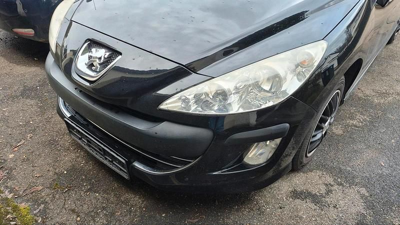 Gebraucht Peugeot 308 120 PS (88 kW) 2009 Schwarz Kleinwagen