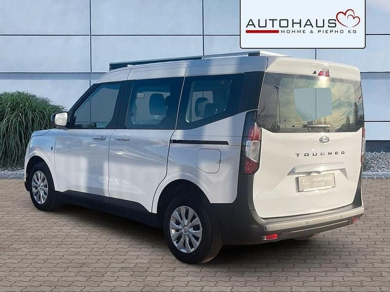 Gebraucht Ford Tourneo Courier 125 PS (91 kW) 2024 Weiß Van / Kleinbus