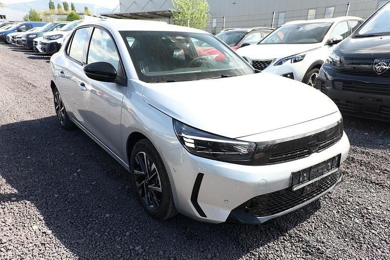 Gebraucht Opel Corsa 101 PS (74 kW) 2025 Kristall silber metallic Kleinwagen