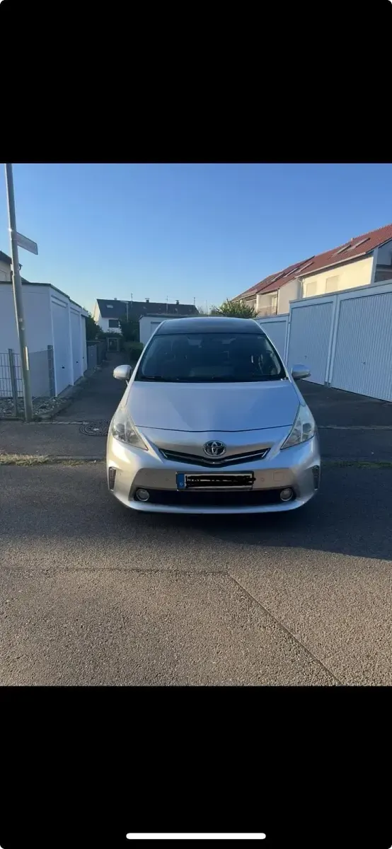 Gebraucht Toyota Prius+ Plus 136 PS (100 kW) 2012 Silber Van / Kleinbus