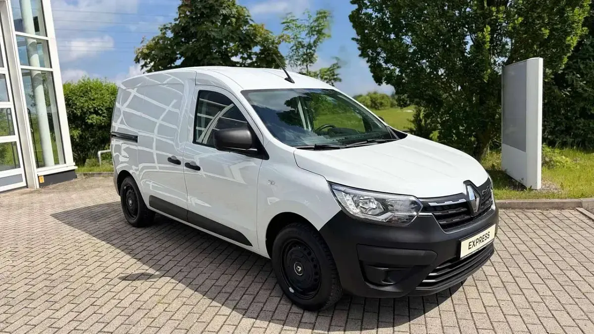 Gebraucht Renault Express 95 PS (69 kW) 2021 369 arktisweiß Van / Kleinbus