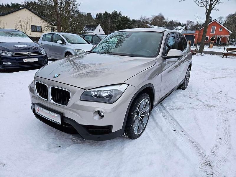 Gebraucht BMW X1 184 PS (135 kW) 2012 Kaschmirsilber metallic SUV