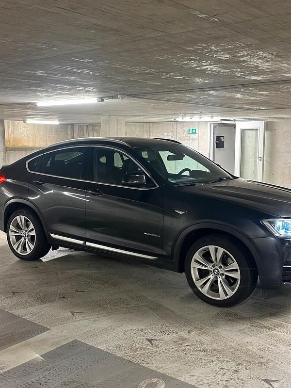 Gebraucht BMW X4 xLine 258 PS (189 kW) 2016 SUV
