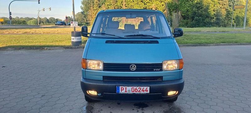 Gebraucht VW T4 102 PS (75 kW) 1999 Grün Van