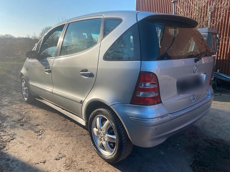 Gebraucht Mercedes A170 Elegance 95 PS (69 kW) 2004 Silber Kleinwagen