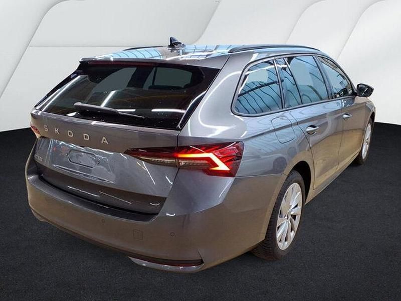 Gebraucht Skoda Octavia Selection 150 PS (110 kW) 2025 Graphitegrau metallic Kombi