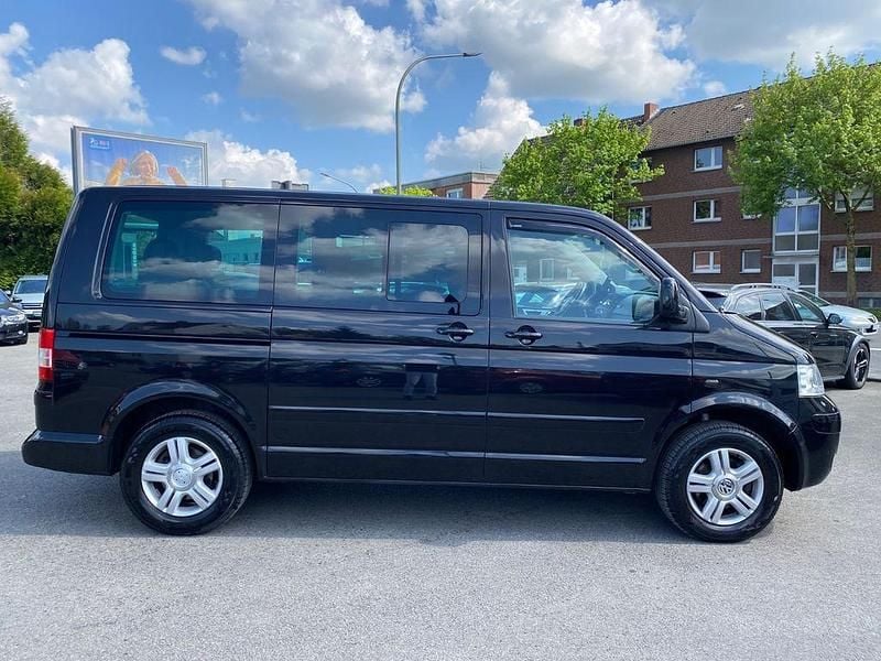 Gebraucht VW Multivan Highline 174 PS (127 kW) 2008 Schwarz Van / Kleinbus