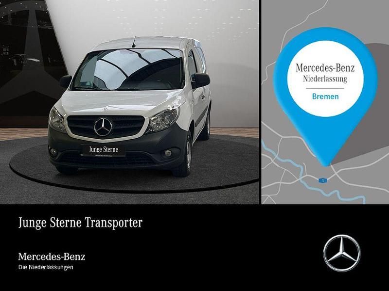 Weiß Gebraucht 2021 Mercedes Citan 111 Van / Kleinbus | 15.458 € (Fairer Preis) - Bild 1/4