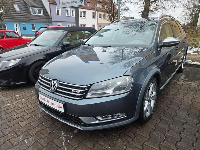 Grau Gebraucht 2014 VW Passat Alltrack Kombi | 10.000 € (Guter Preis) - Bild 1/4