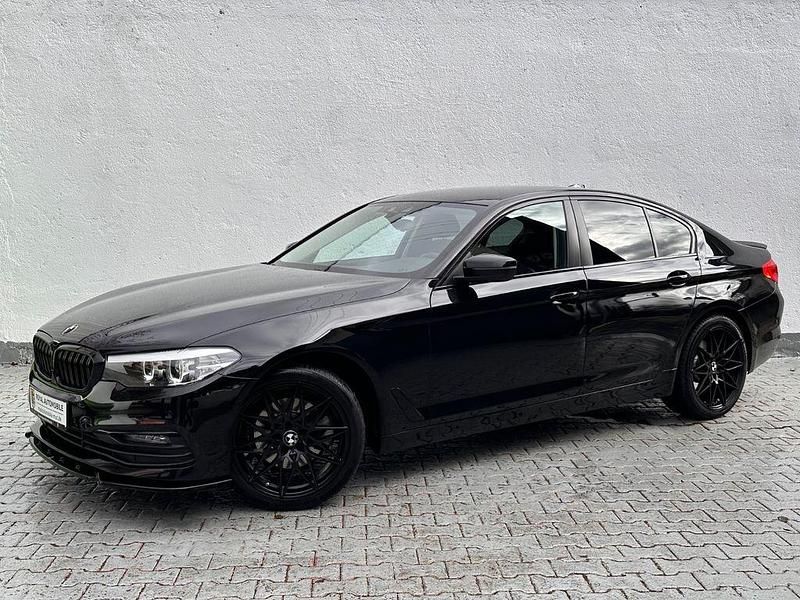 Gebraucht BMW 520 Performance 184 PS (135 kW) 2019 Schwarz Limousine