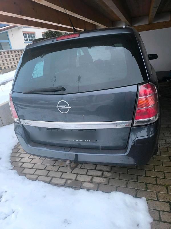 Grau Gebraucht 2007 Opel Zafira Van / Kleinbus | 1.500 € (Guter Preis) - Bild 1/2