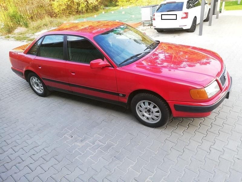 Rot Gebraucht 1991 Audi 100 Limousine | 2.700 € - Bild 1/4