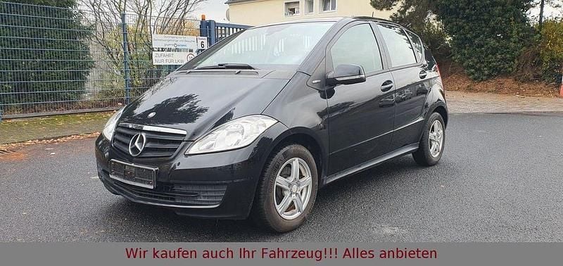 Gebraucht Mercedes A160 95 PS (69 kW) 2012 Schwarz Van / Kleinbus