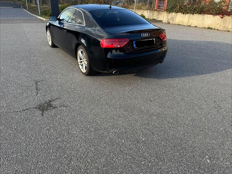 Gebraucht Audi A5 Comfort 204 PS (150 kW) 2014 Schwarz Coupé