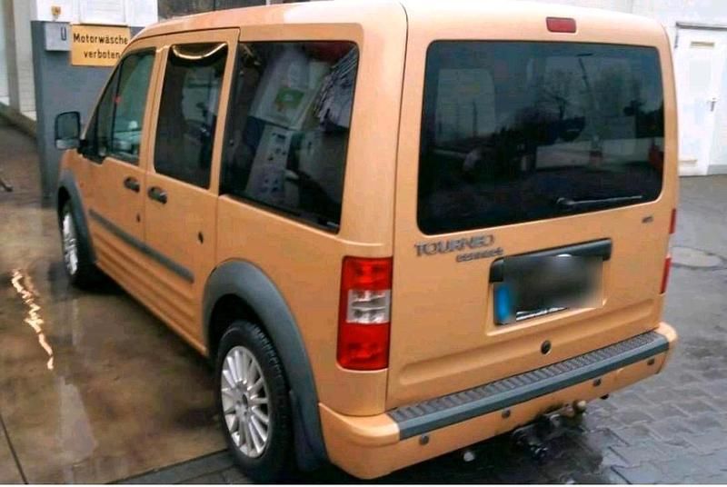 Gebraucht Ford Tourneo Connect 110 PS (80 kW) 2007 Gelb Van / Kleinbus