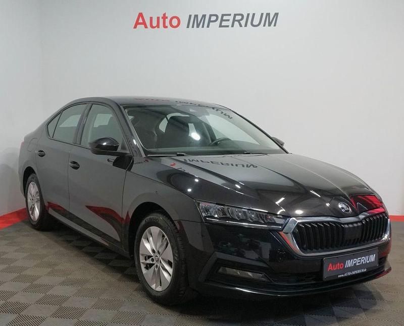 Gebraucht Skoda Octavia Ambition 150 PS (110 kW) 2022 Cerna magic/black magic Limousine
