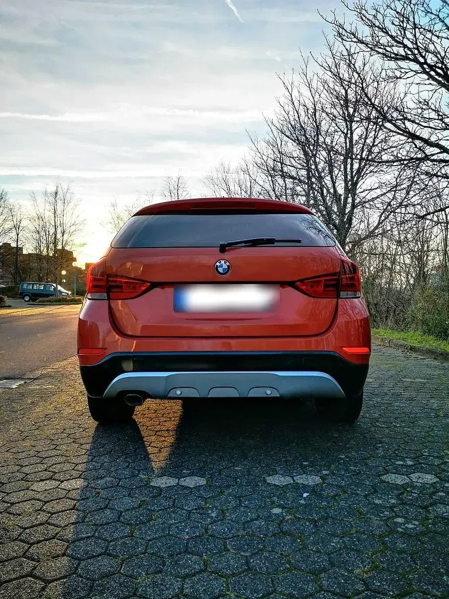Gebraucht BMW X1 xLine 184 PS (135 kW) 2012 Orange SUV