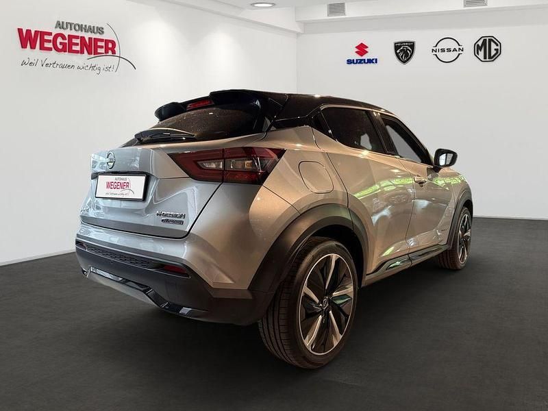 Gebraucht Nissan Juke 143 PS (105 kW) 2024 Silver m/black p SUV
