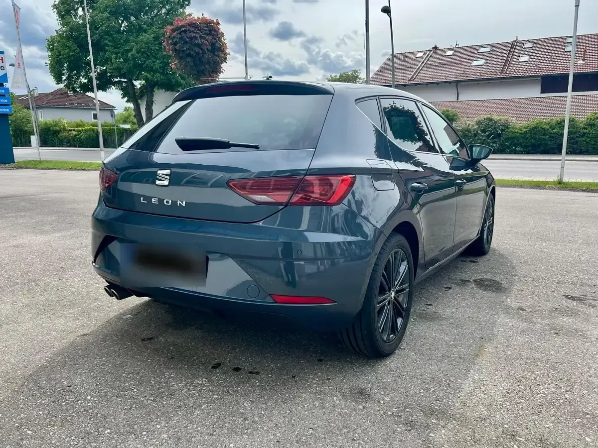 Gebraucht Seat Leon XCELLENCE 150 PS (110 kW) 2020 Grau Kleinwagen