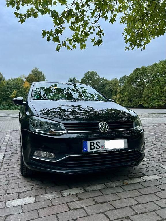 Schwarz Gebraucht 2016 VW Polo Comfortline Kleinwagen | 8.300 € (Fairer Preis) - Bild 1/4