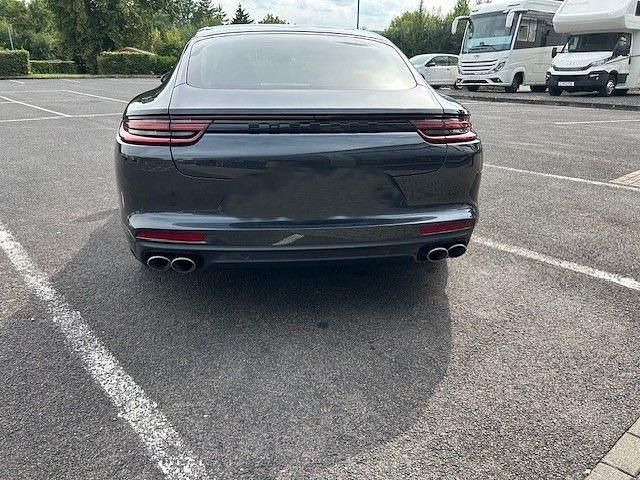 Gebraucht Porsche Panamera 4 330 PS (242 kW) 2019 Grau Limousine