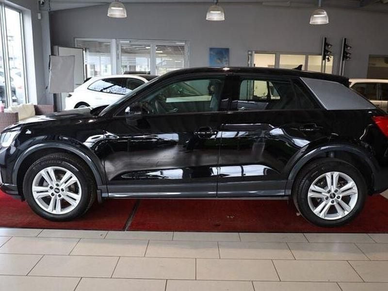Gebraucht Audi Q2 Advanced 150 PS (110 kW) 2023 Brillantschwarz SUV
