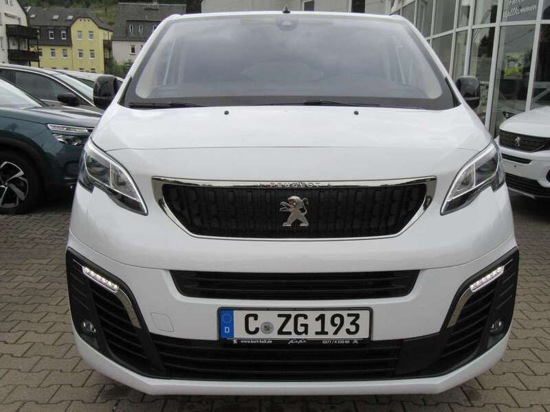 Gebraucht Peugeot Traveller Active 177 PS (130 kW) 2023 Weiß Van / Kleinbus
