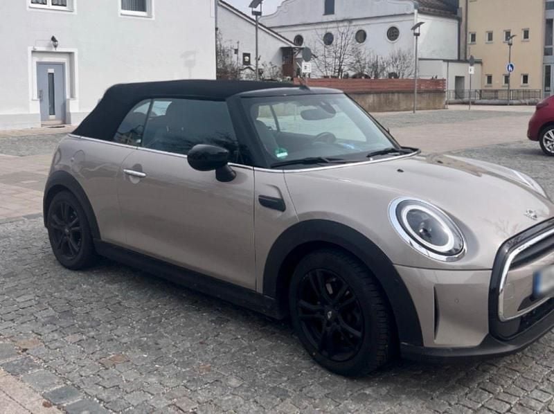 Gebraucht Mini Cooper Cabriolet 136 PS (100 kW) 2023 Beige Cabrio