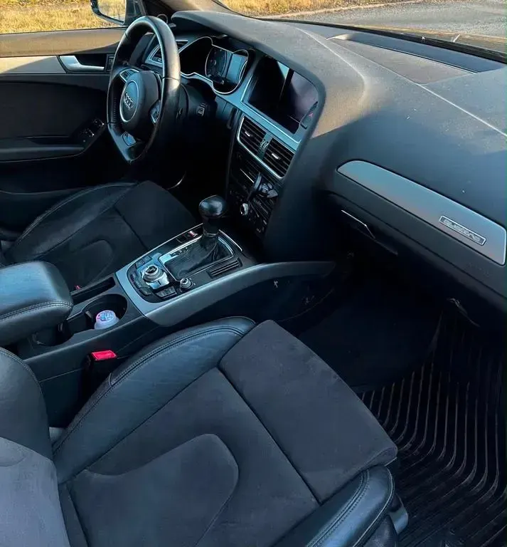 Gebraucht Audi A4 Sport 245 PS (180 kW) 2012 Schwarz Limousine