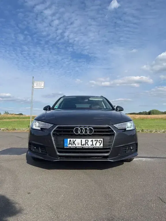 Gebraucht Audi A4 Ambiente 150 PS (110 kW) 2016 Grau Kombi