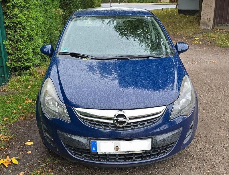 Blau Gebraucht 2014 Opel Corsa Edition Limousine | 5.000 € (Fairer Preis) - Bild 1/4