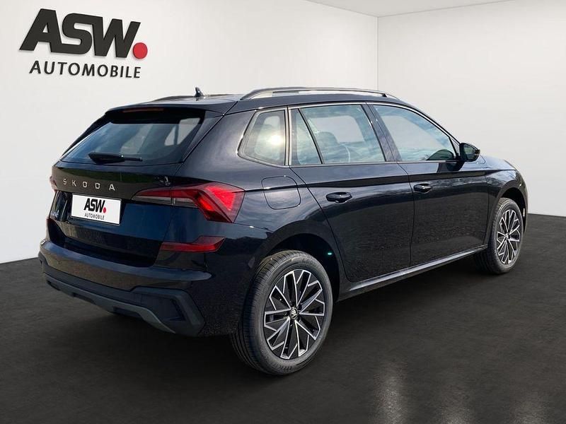 Neu Skoda Kamiq 116 PS (85 kW) 2025 Blackmagic perleffekt SUV