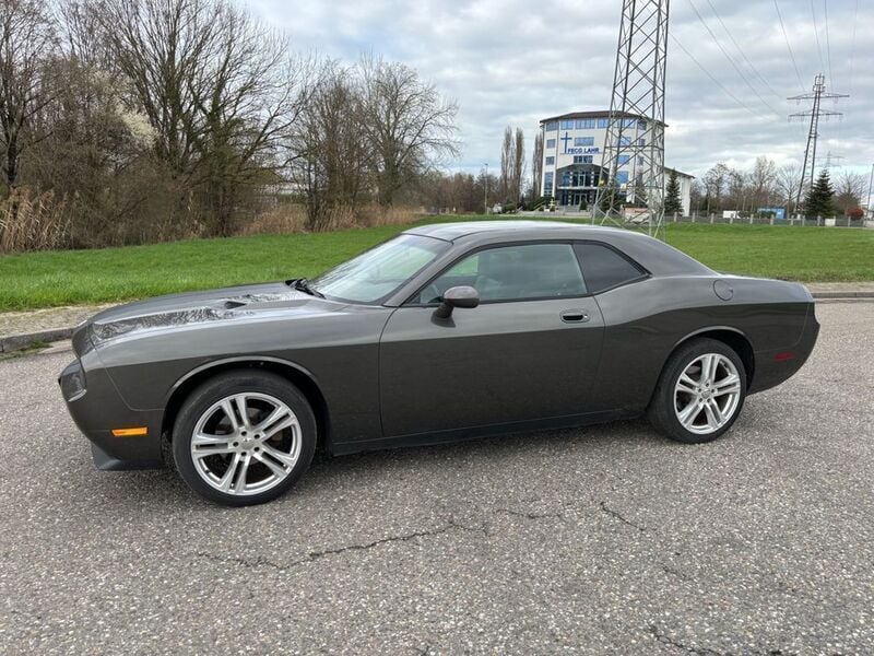 Gebraucht Dodge Challenger 253 PS (186 kW) 2010 Grau Coupé