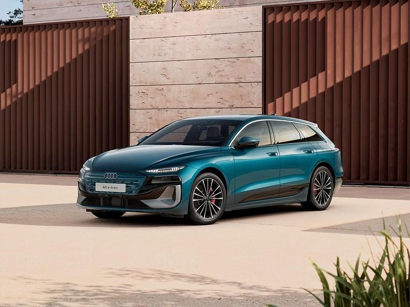 Neu Audi A6 e-tron S-Line 280 kW (381 PS) 2026 Malpeloblau metallic Kombi