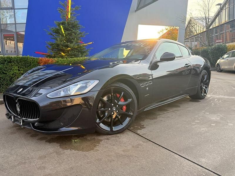 Schwarz Gebraucht 2016 Maserati Granturismo Coupé | 49.490 € - Bild 1/4