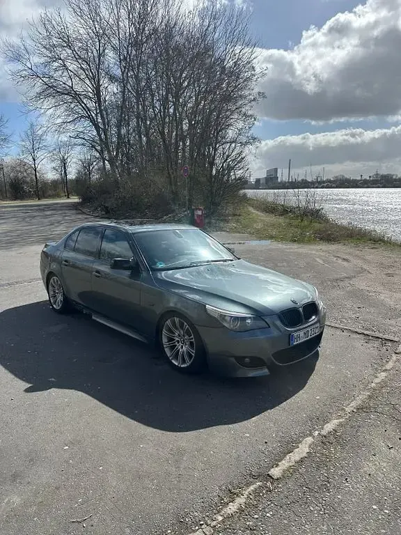 Gebraucht BMW 525 Performance 197 PS (144 kW) 2003 Grau Limousine