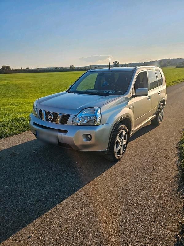 Silber Gebraucht 2008 Nissan X-Trail SUV | 5.499 € (Fairer Preis) - Bild 1/4