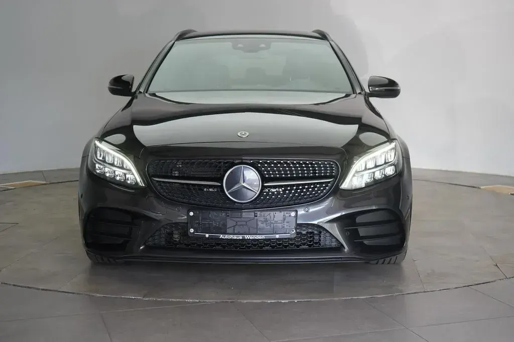Gebraucht Mercedes C220 AMG line 194 PS (142 kW) 2021 Grau Limousine