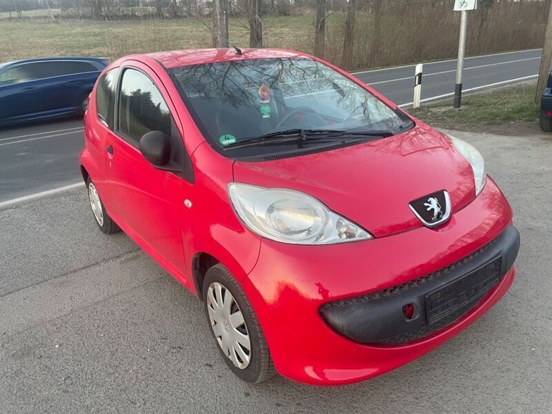 Rot Gebraucht 2006 Peugeot 107 Filou Kleinwagen | 499 € (Superpreis) - Bild 1/4