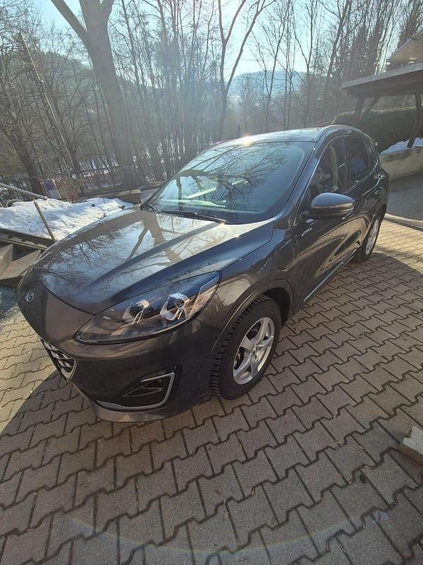 Gebraucht Ford Kuga Vignale 224 PS (164 kW) 2021 Grau SUV