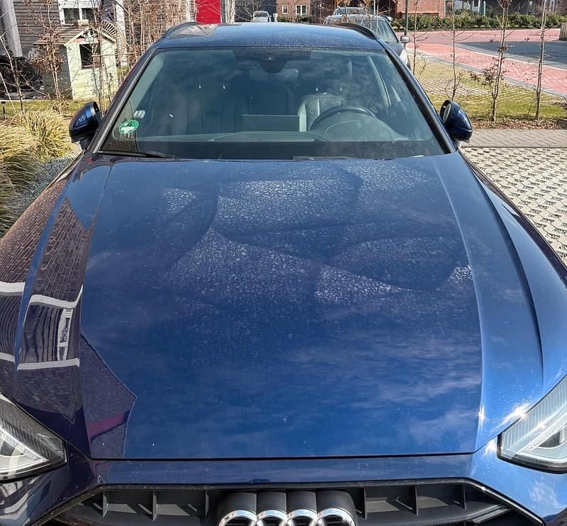 Gebraucht Audi A4 163 PS (119 kW) 2020 Blau Kombi