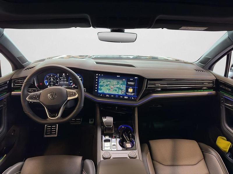 Gebraucht VW Touareg Edition 286 PS (210 kW) 2026 Grenadillschwarz metallic (metallic) SUV