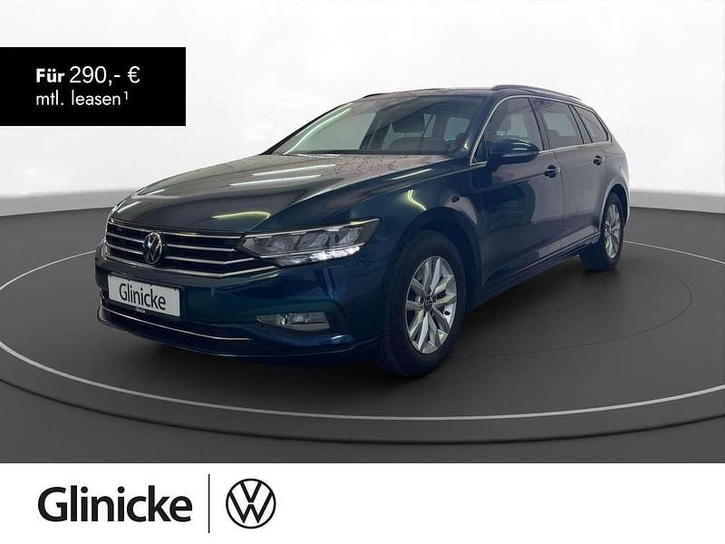 Blau Gebraucht 2023 VW Passat Business Kombi | 21.680 € (Fairer Preis) - Bild 1/1