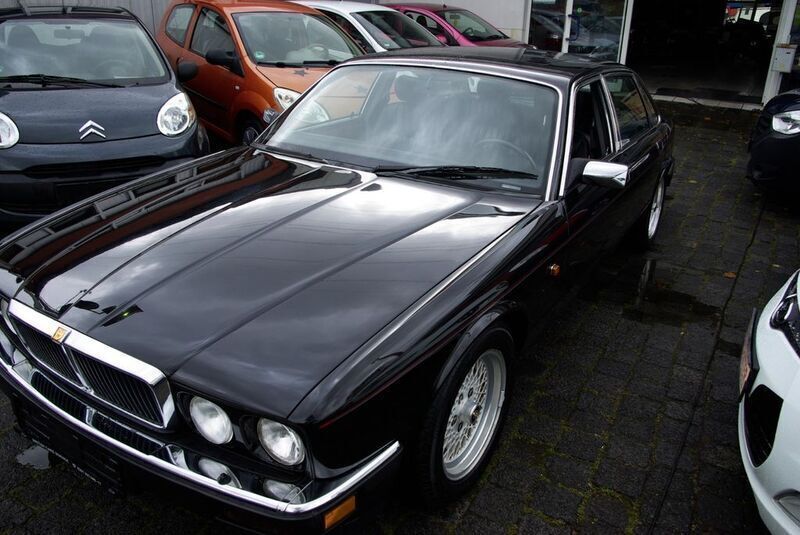 Gebraucht Jaguar XJ12 311 PS (228 kW) 1993 Schwarz Limousine