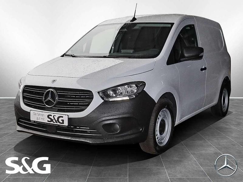 Arktikweiß Gebraucht 2025 Mercedes Citan 110 Van / Kleinbus | 27.499 € (Teuer) - Bild 1/3