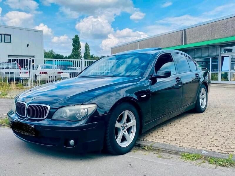 Schwarz Gebraucht 2005 BMW 730 Limousine | 6.500 € (Fairer Preis) - Bild 1/4