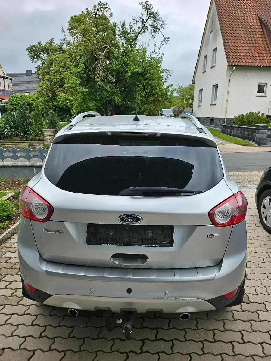 Gebraucht Ford Kuga 140 PS (102 kW) 2011 Grau SUV